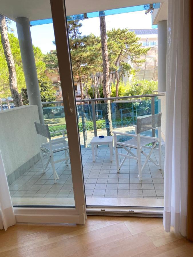 Hotel Bellevue Lignano Sabbiadoro Buitenkant foto
