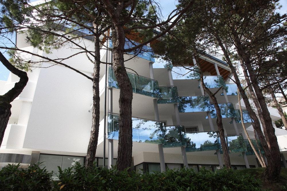 Hotel Bellevue Lignano Sabbiadoro Buitenkant foto
